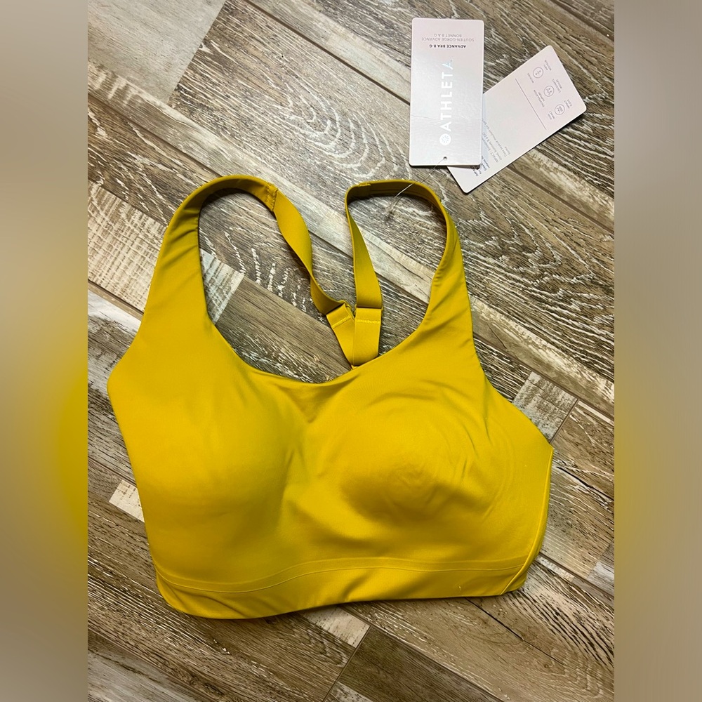 Athleta Rare Color Sports Bra NWT